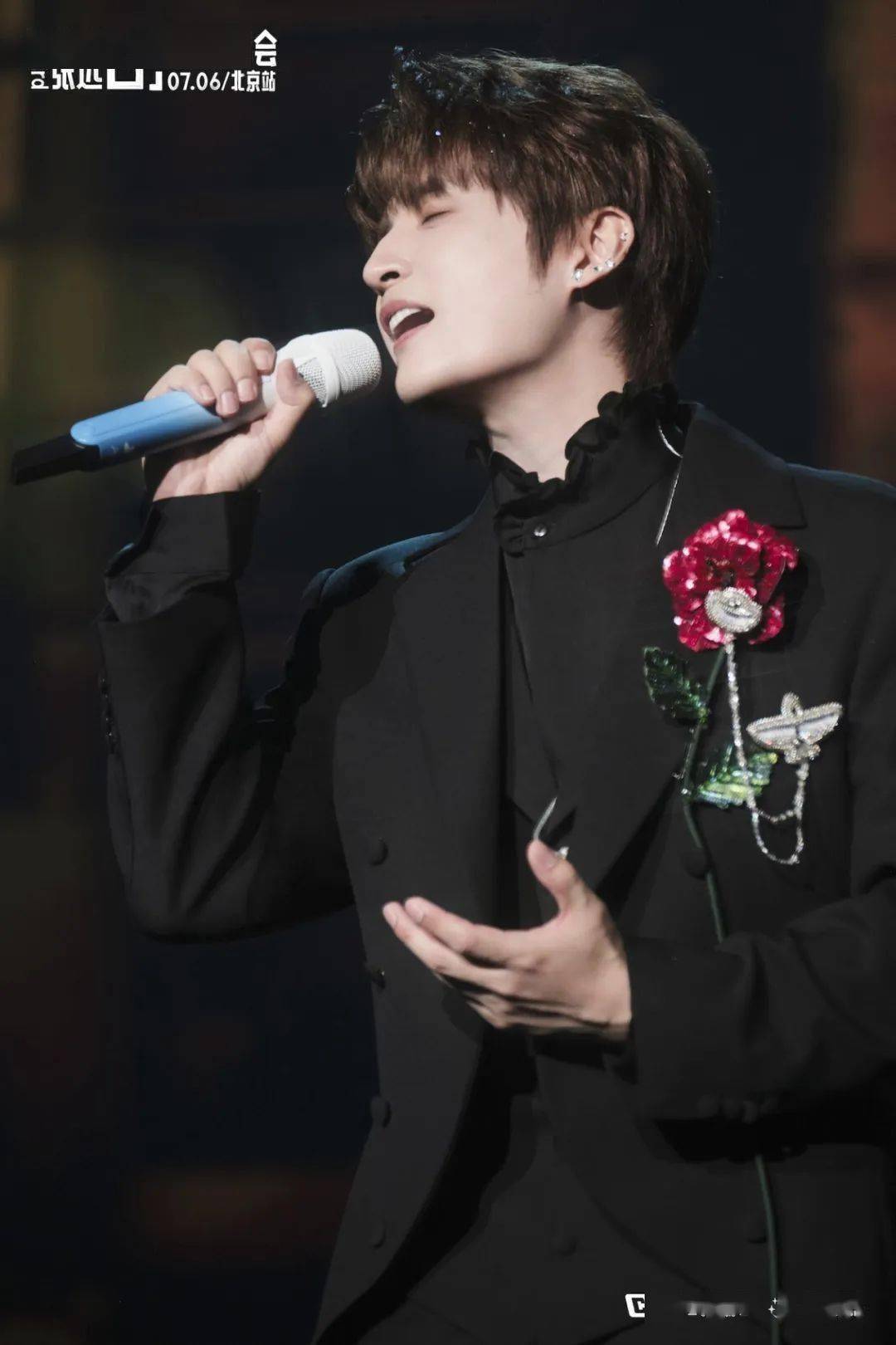 Karsa回归赛场，出色防守首场状态亮眼，美国队观众沸腾！